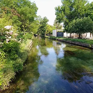 Séjour chez l'habitant Casa Mia, Privee En Provence, LʼIsle-sur-la-Sorgue